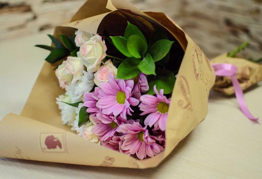 Букет цветов из: Розы и Хризантемы в Мишутино