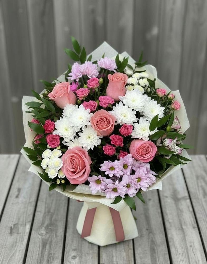 Букет цветов из: Альстромерии, Гвоздики, Розы и Хризантемы в Мишутино