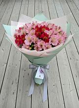 Букет цветов из:  Альстромерии в Мишутино