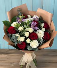 Букет цветов из:  Розы и Альстромерии в Мишутино
