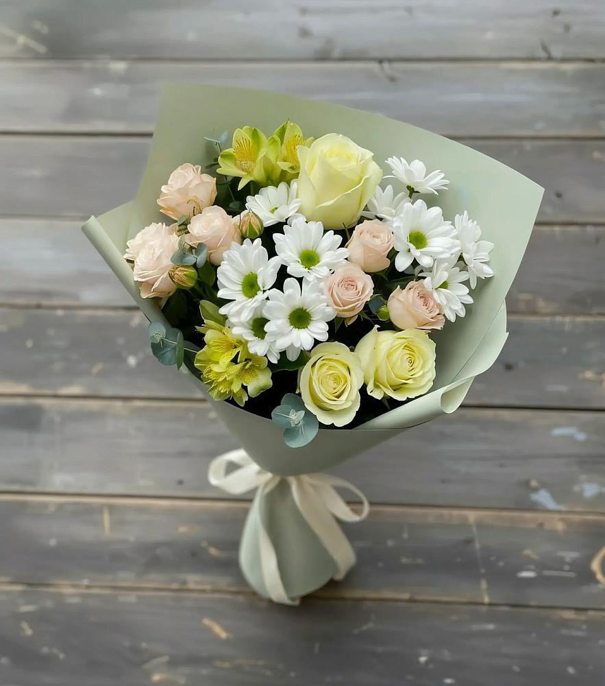 Букет цветов из: Альстромерии, Розы и Хризантемы в Мишутино