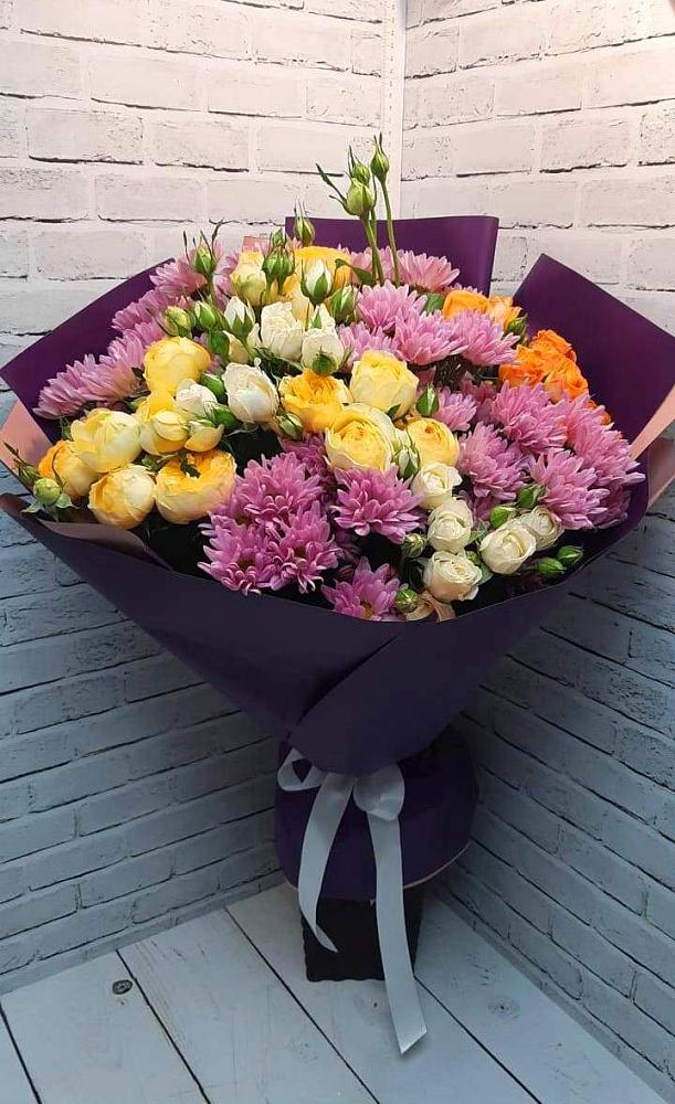 Букет цветов из: Хризантемы и Розы в Мишутино