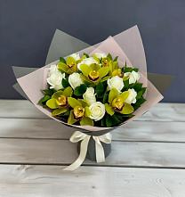 Букет цветов из:  Орхидеи и Розы #REPLACE_PRED# Мишутино