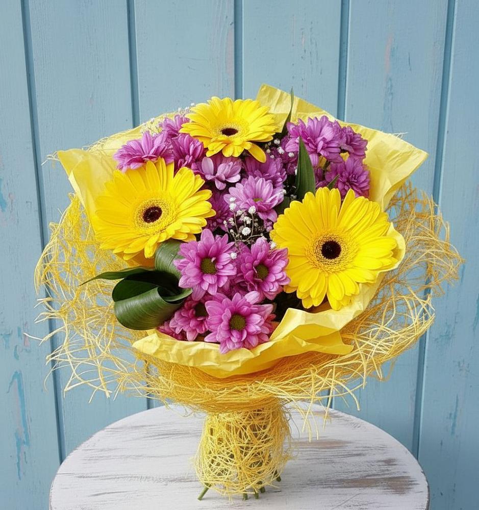 Букет цветов из: Хризантемы и Герберы в Мишутино
